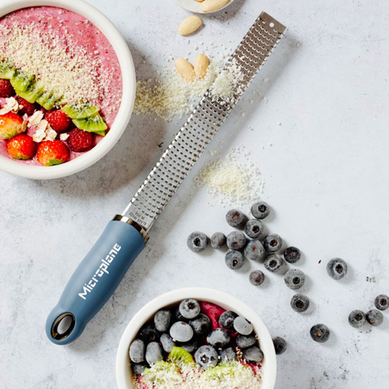 Râpe zesteur premium bleu denim Microplane