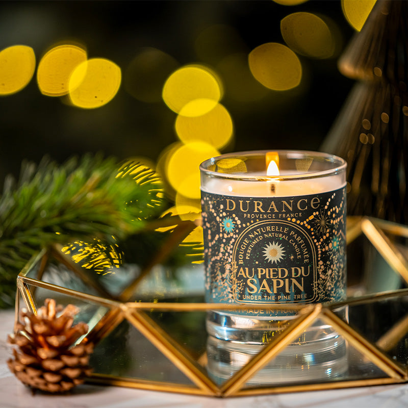 Bougie naturelle parfumée Au Pied Du Sapin 180gr Durance