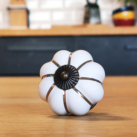 Poignée cocotte citrouille blanche