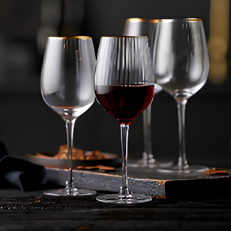 Boite de 4 verres de vin en verre de 40cl Palermo Gold Lyngby