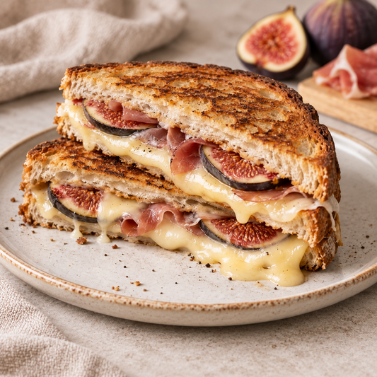 Croque figue, comté & jambon cru