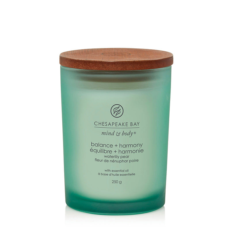 Bougie parfumée Équilibre Harmonie Fleur de Nénuphar et Poire 250g Vert Chesapeake Bay