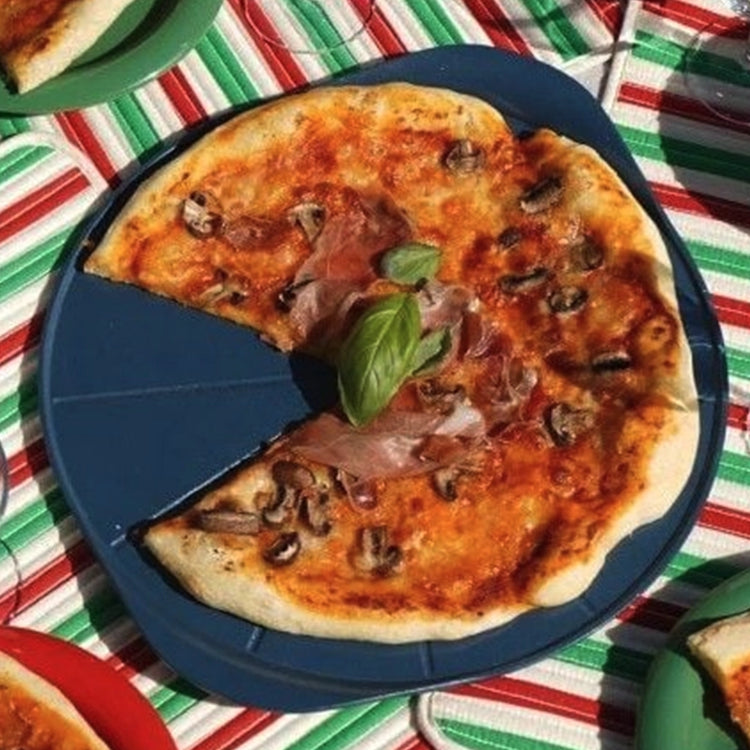Plat à pizza de 33 cm en myrtille Le Formidable Cookut