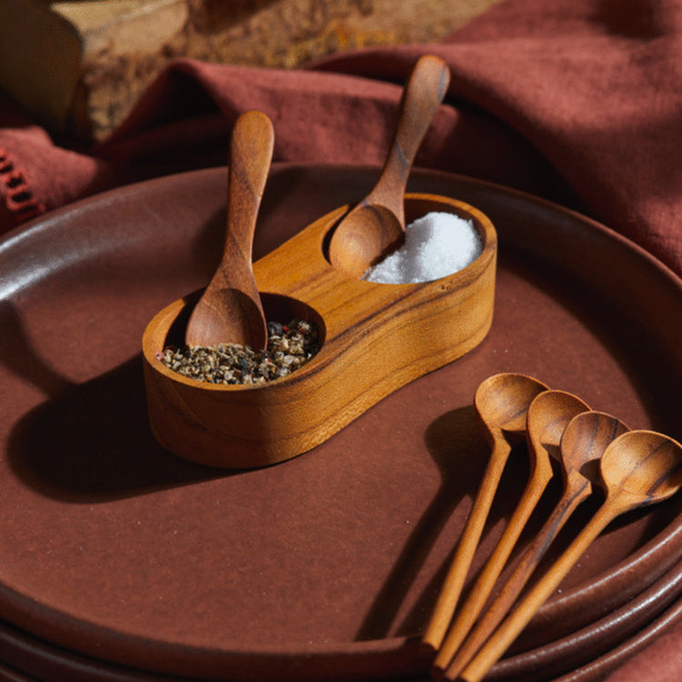Set de salière et poivrier en bois de teck avec 2 cuillères Be Home