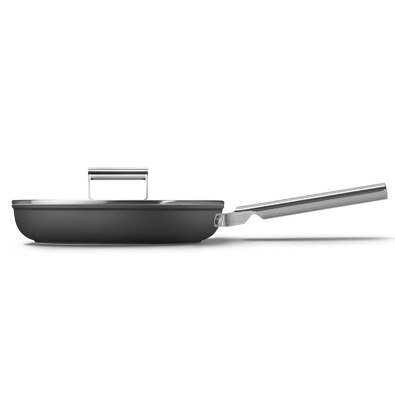 Poêle anti-adhésive 24 cm Noir Mat Années 50 Smeg