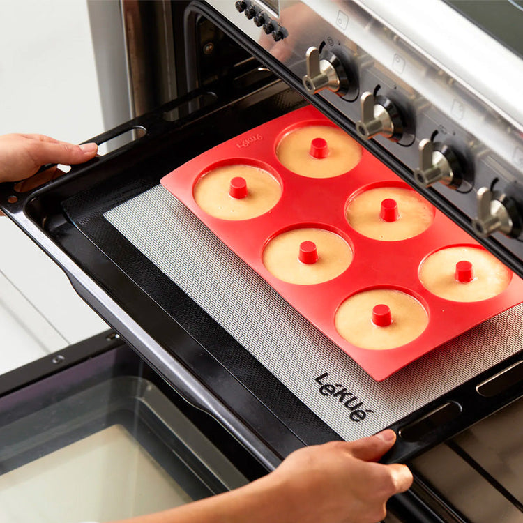 Moule à donuts en silicone antiadhésif de 6 cavités noir Lékué