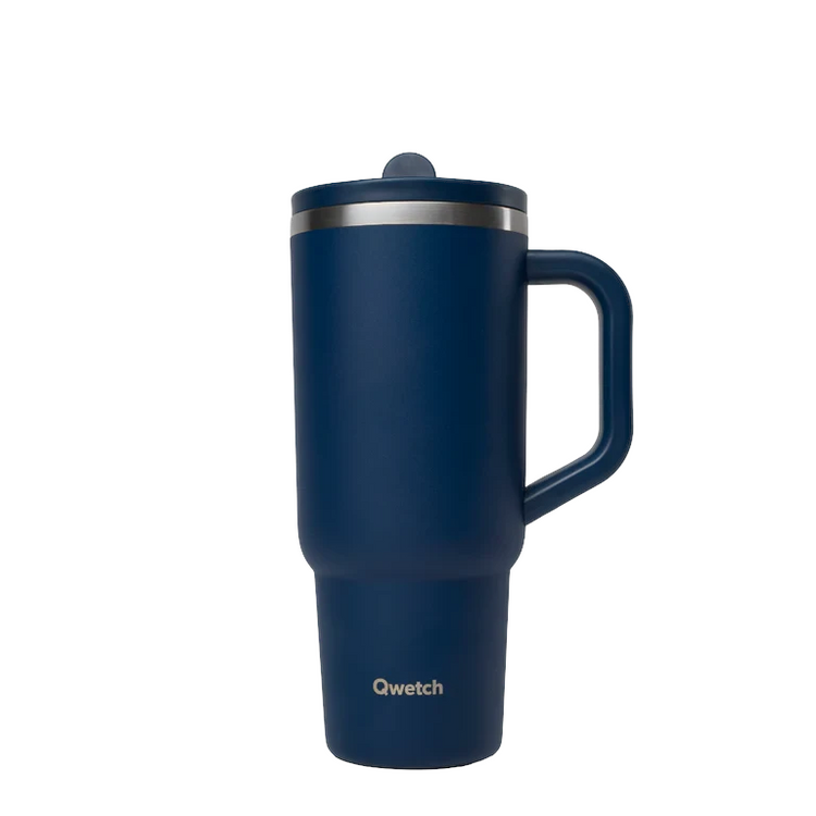 Mug isotherme Du Bruit dans la Cuisine Qwetch bleu marine 900ml en inox avec anse et couvercle
