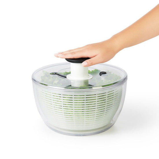 Essoreuse à salade avec poussoir 26 cm Oxo
