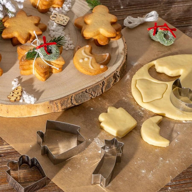 Lot 18 emporte-pièces maison de Noël acier inoxydable argenté Five