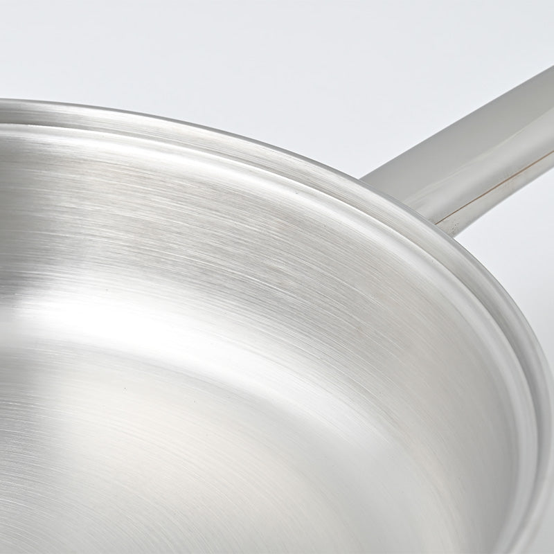 Poêle à fond lisse en inox 20cm Artame